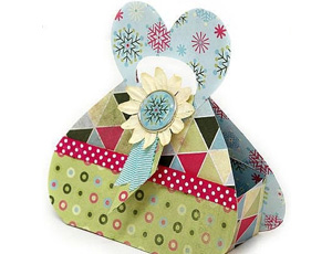 漂亮的心形爱心礼盒制作 心形纸盒的折法