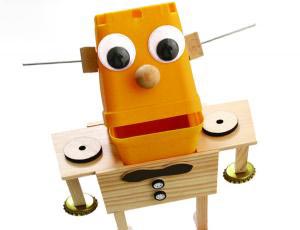 儿童益智类DIY组装玩具 教你制作帅气的大胃王机器人