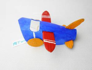 教你用废弃纸筒制作漂亮简单的手工DIY飞机模型