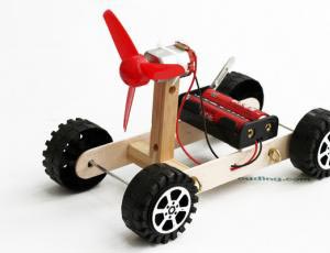 DIY电动螺旋桨空气动力赛车 反作用力赛车科技小制作