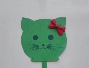 教你用卡纸制作漂亮可爱的儿童创意手工DIY小猫扇子的步骤