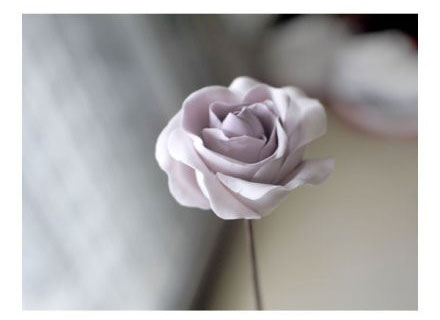 紫色立体粘土玫瑰花制作方法