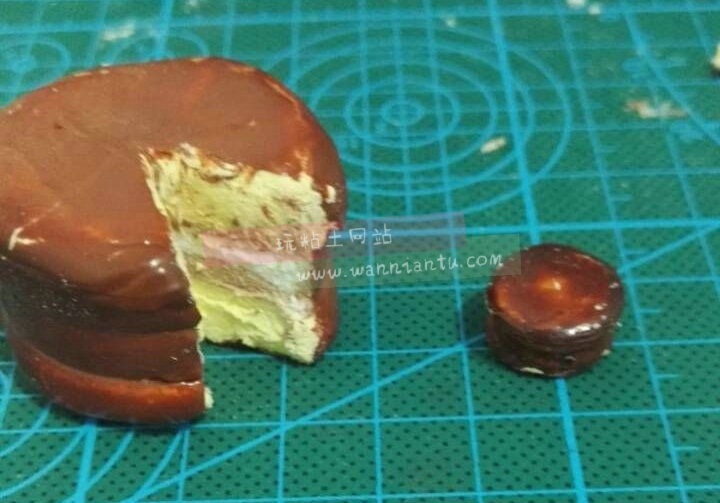 巧克力慕斯粘土蛋糕做法分享