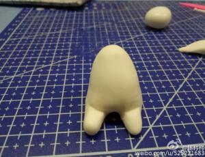简单的圣诞北极熊玩偶粘土制作教程